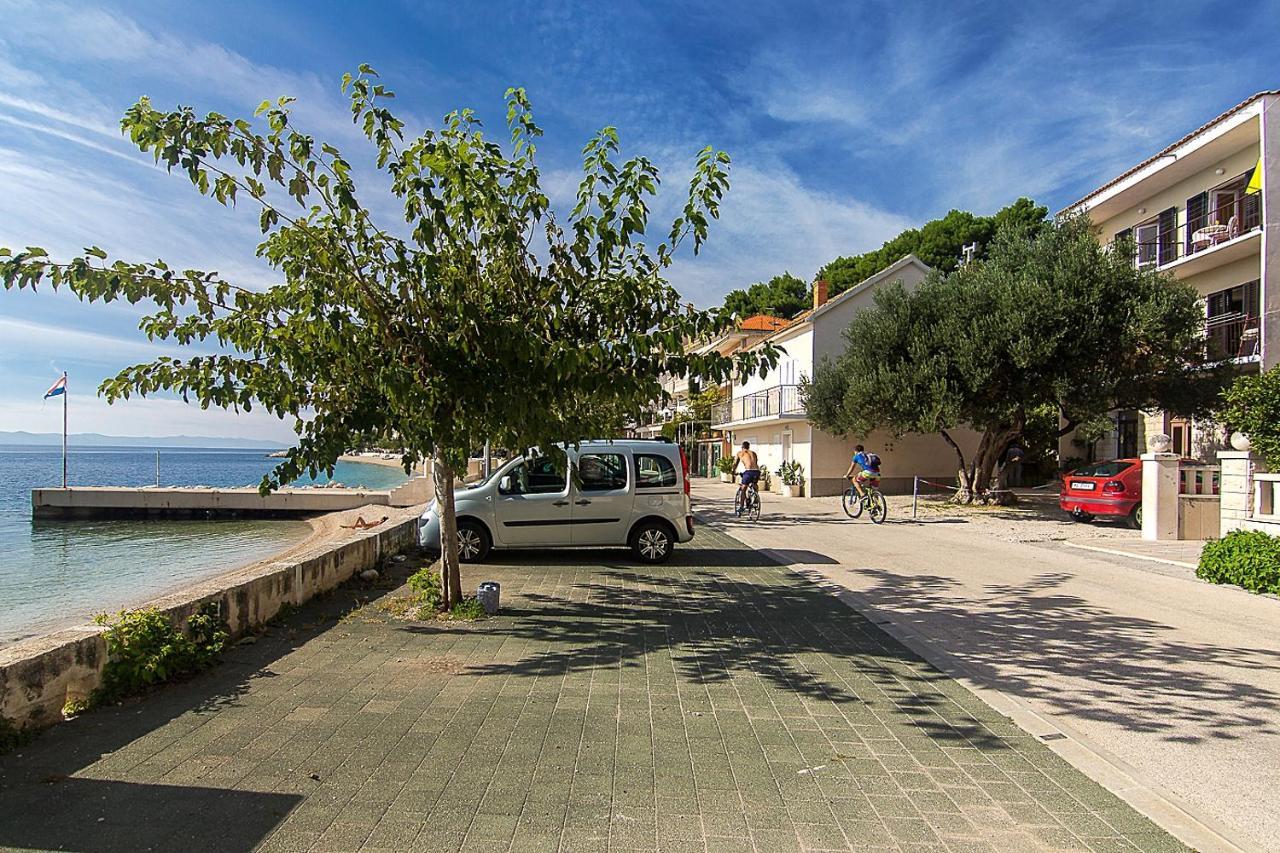 Apartments By The Sea Podgora, Makarska - 2596 外观 照片