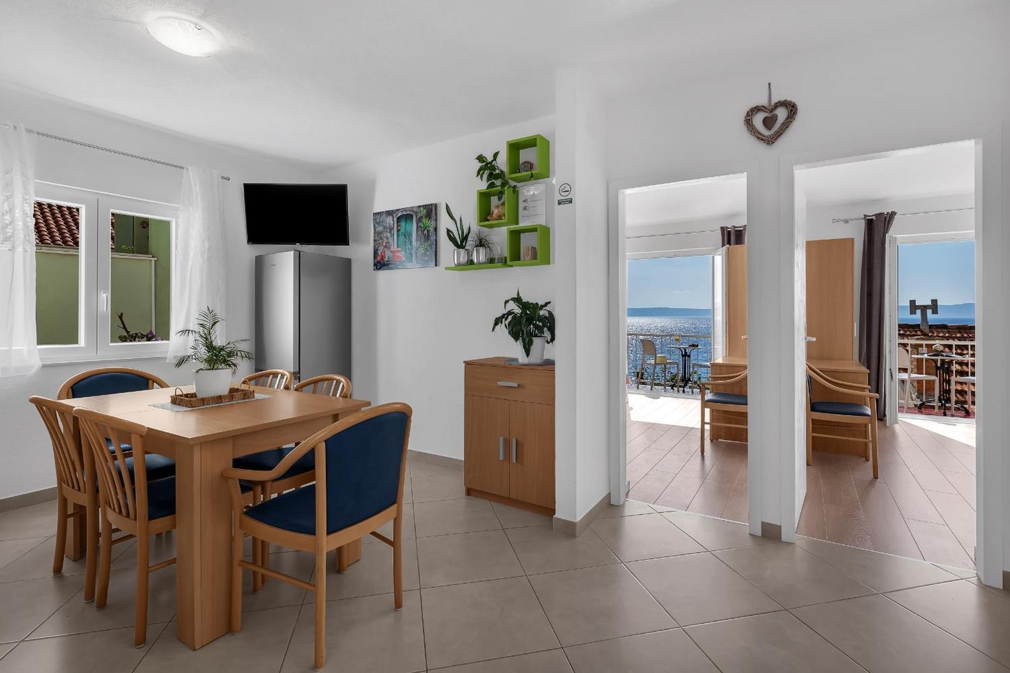 Apartments By The Sea Podgora, Makarska - 2596 客房 照片